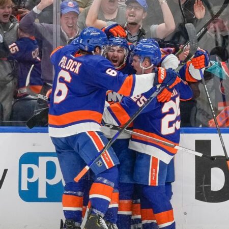 Gallagher’s Goal Boosts Canadiens in Playoff Chase, Despite OT Loss to Islanders