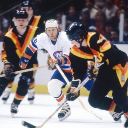 Canucks’ Offense Leads to Victory in Islanders Game