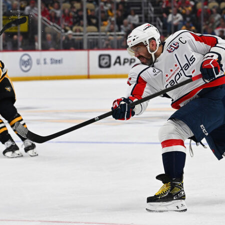 Logan Thompson to Start Game 1 for Capitals Against Canadiens