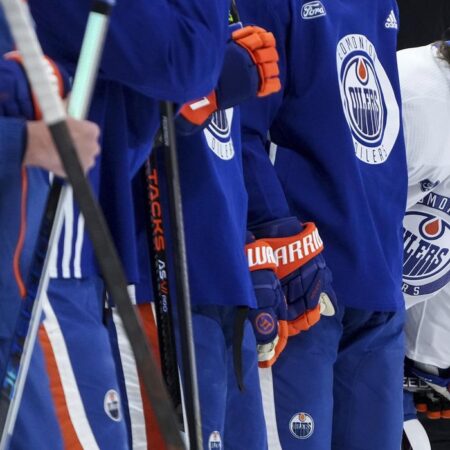 Oilers Aim for Strong Opening in Critical Game 5