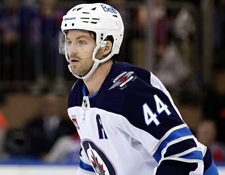 Jets` Josh Morrissey expected to return for Game 2 against Stars