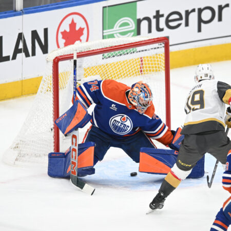 Oilers’ Stuart Skinner to start Game 3 vs. Golden Knights, Calvin Pickard day-to-day