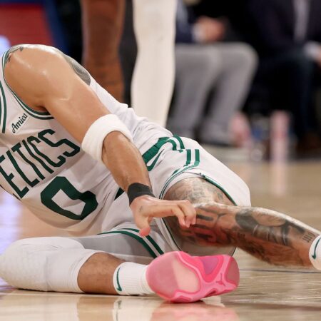 Jayson Tatum Undergoes Surgery for Ruptured Right Achilles