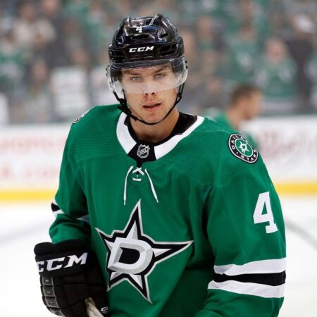Stars’ Heiskanen notches assist in playoff return: ‘Mission accomplished’