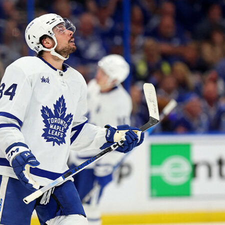 Maple Leafs’ Disastrous Performance in Pivotal Playoff Game: ‘We Stood Around and Watched’