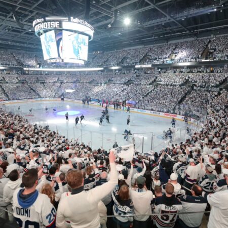 Winnipeg Jets Fans Chant ‘Should Have Kicked It’ Following Disallowed Goal in Game 5