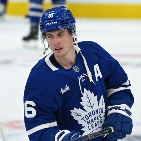 Mitch Marner Embraces Golden Knights’ Family Culture and Winning Tradition