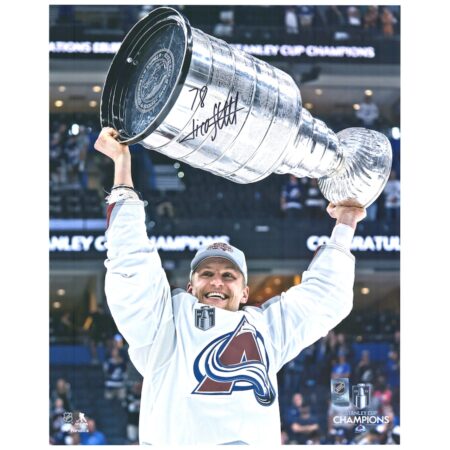 Wild Bring Back Stanley Cup Champion Nico Sturm