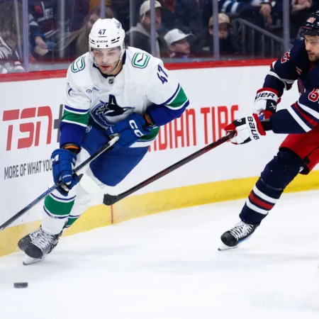 Canucks Add Defenseman Pierre-Olivier Joseph on One-Year Deal