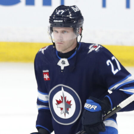 Hurricanes’ Nikolaj Ehlers makes emotional choice by leaving Jets