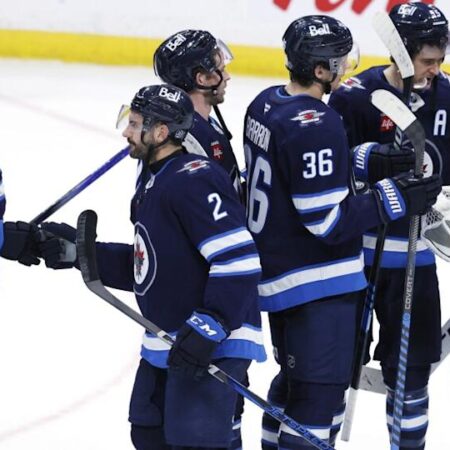 Winnipeg Jets: Navigating an Off-Season of Contrasts