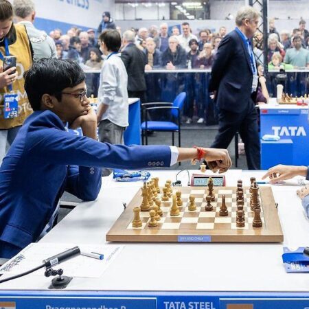 Praggnanandhaa and Gukesh Play Out Crucial Draw in Tata Steel Chess Round 8