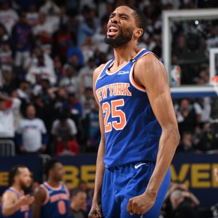 When History Rises: The Knicks’ Dramatic Playoff Implosion and the Echoes of a Legendary Rivalry