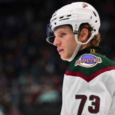 Jan Jenik Returns to Senators: Another Chapter in the Unseen Battle for an NHL Spot