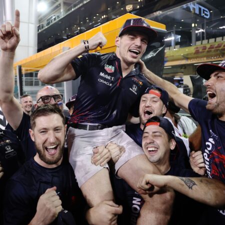 F1 Championship Shocker: Verstappen’s Unexpected Resurgence Puts Singapore Under the Spotlight