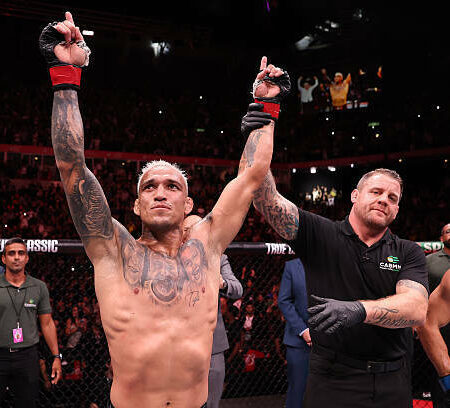 Charles Oliveira’s Unprecedented Submission at UFC Rio: A Legend’s Return and a Streak Shattered