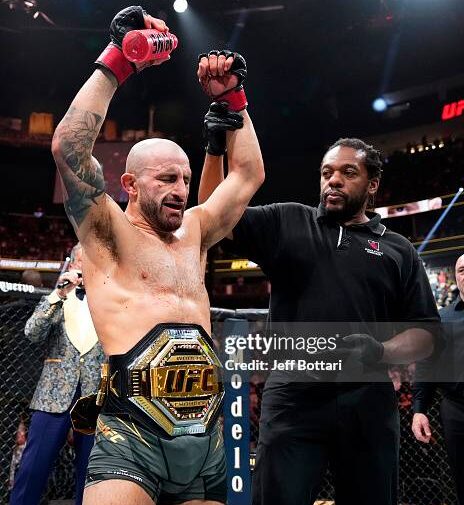 The End of an Era: Jose Aldo’s Legacy and Volkanovski’s Relentless Pursuit of Featherweight Immortality