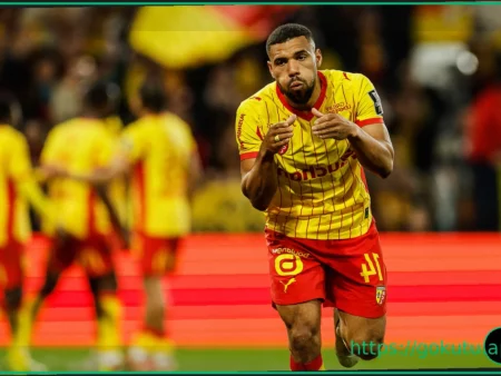 Lens Back on Top of Ligue 1 Thanks to Star Turn from Florian Thauvin