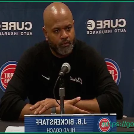 J.B. Bickerstaff wins Coaches Association Award