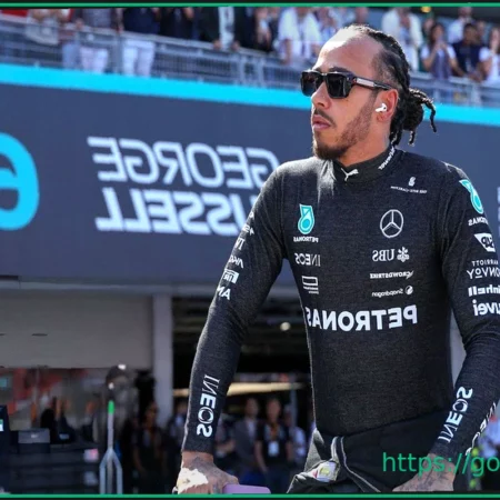 Lewis Hamilton Baffled by Sixth Place in Japan: Suspects Car Issues