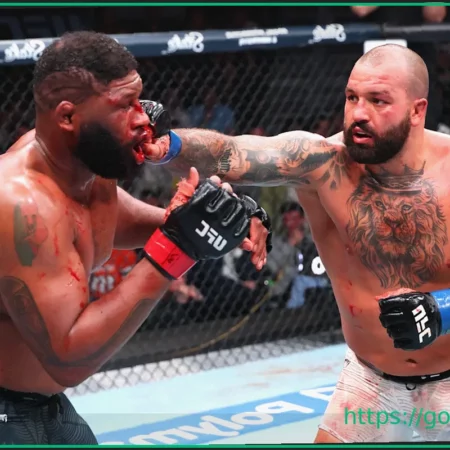 Кертис Блэйдс: Похвала Джошу Хокиту после боя на UFC 327