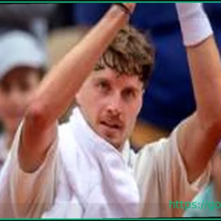 Toby Samuel Nears Historic French Open Singles Debut